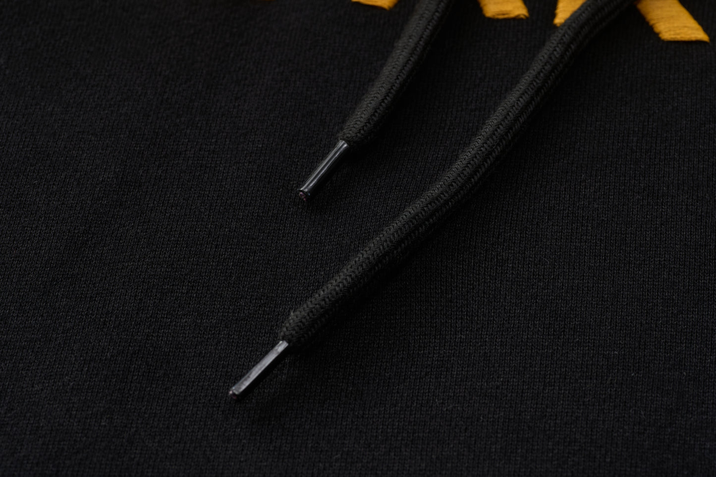 THE ARTISTE DRAGON HEAD HOODED-BLACK