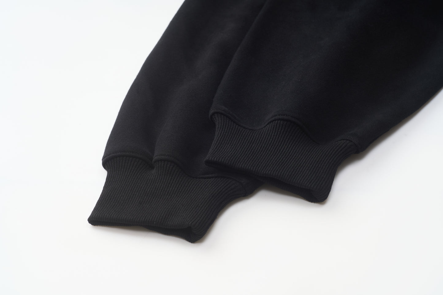 THE ARTISTE DRAGON HEAD HOODED-BLACK