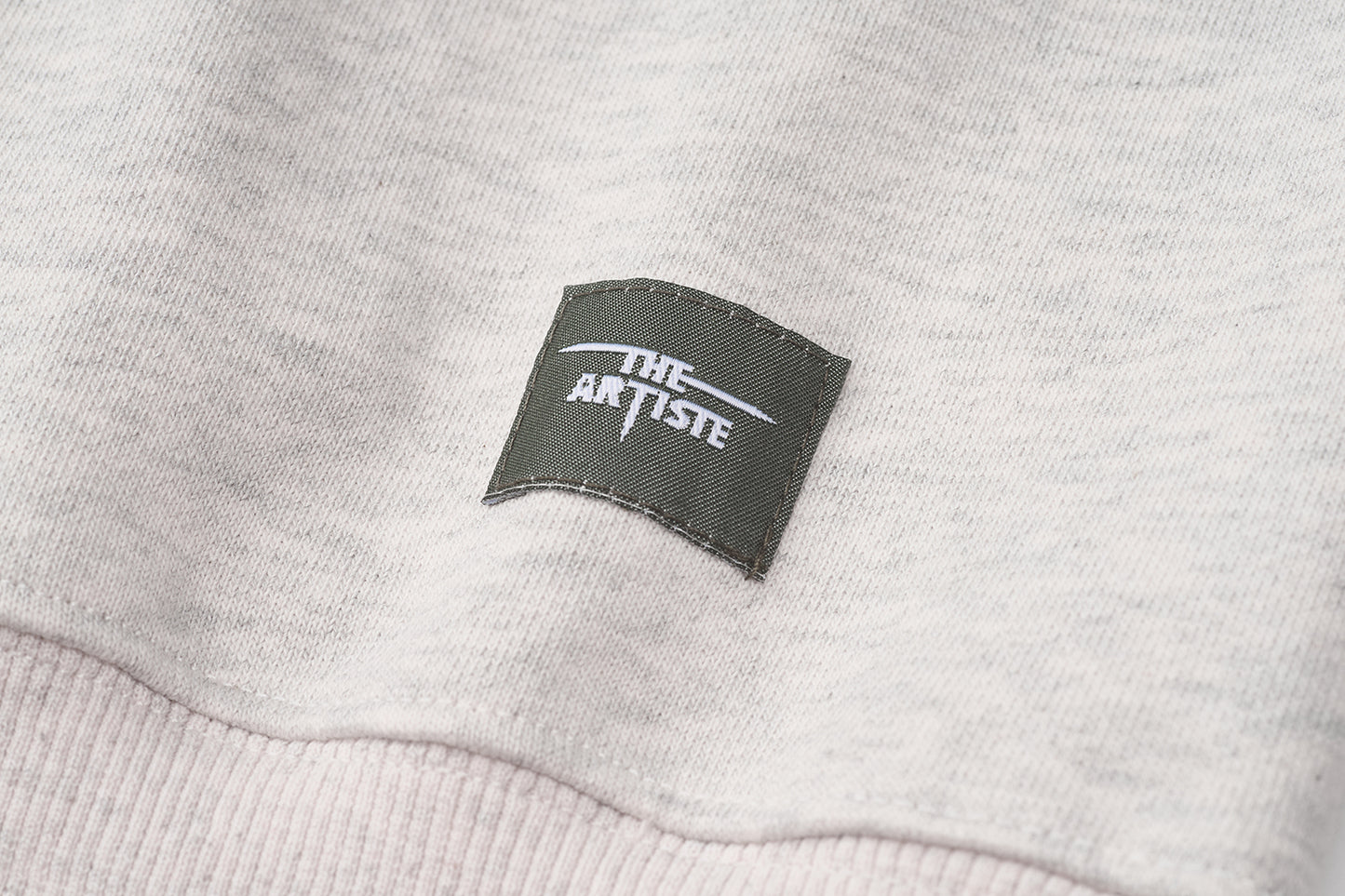THE ARTISTE STANDARD CREWNECK — HEATHER GREY