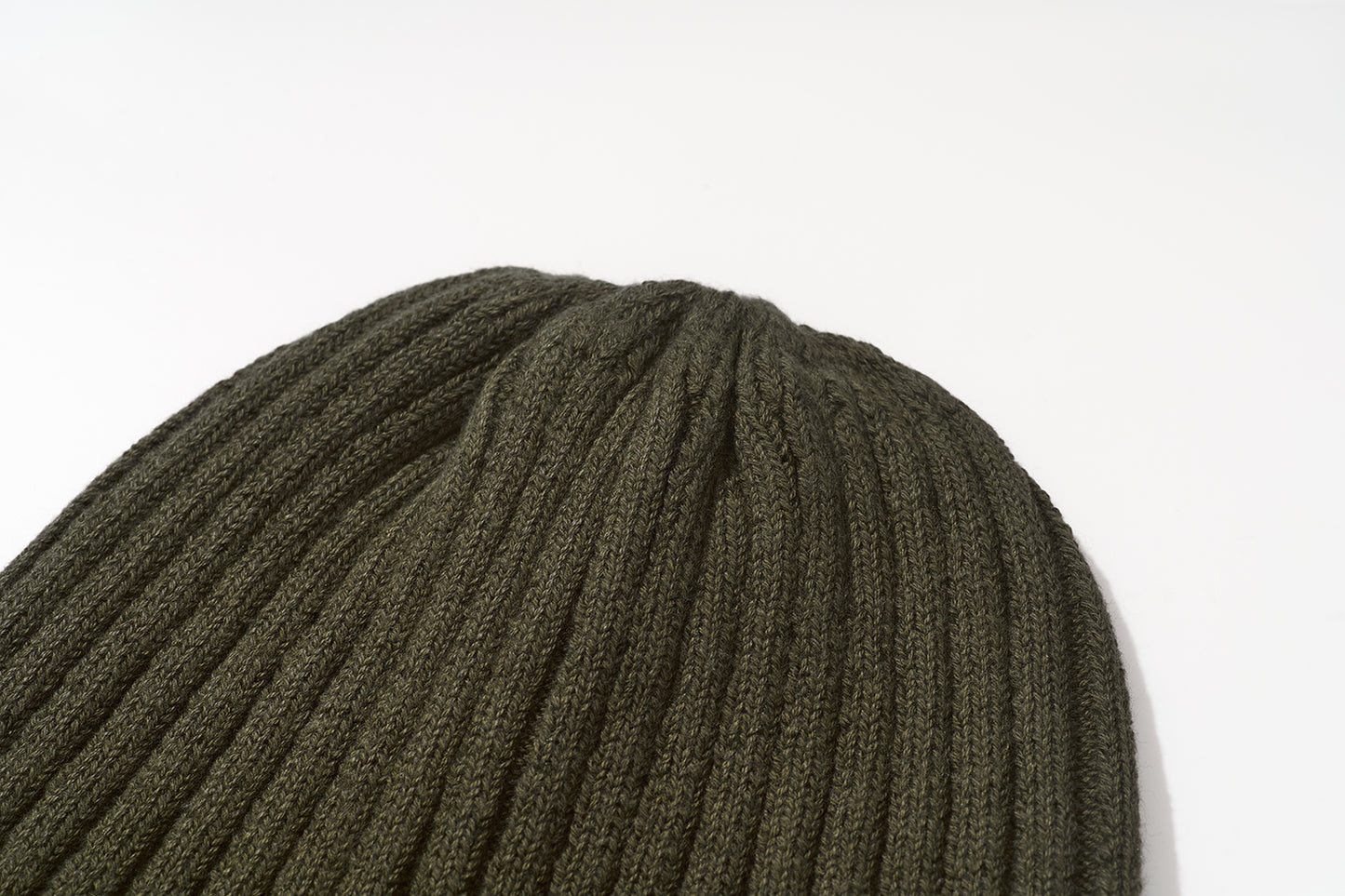 THE ARTISTE Knit Beanie — Custom-Dyed Yarn Army Green