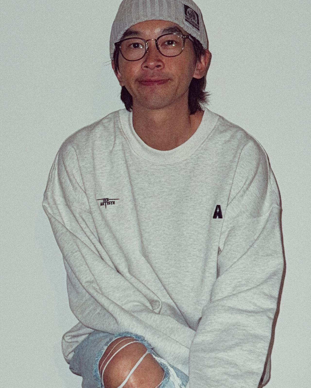 THE ARTISTE STANDARD CREWNECK — HEATHER GREY